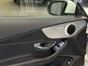 Mercedes-Benz C 300 Bild 19