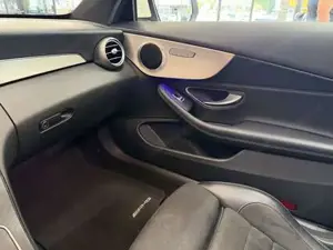 Mercedes-Benz C 300 Bild 18