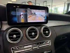Mercedes-Benz C 300 Bild 17