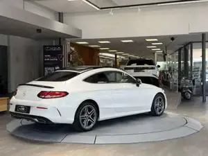 Mercedes-Benz C 300 Bild 6