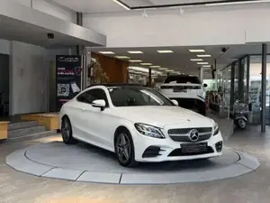 Mercedes-Benz C 300 Bild 8