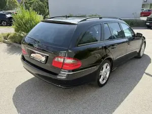 Mercedes Benz E 220 T Classic CDI Bild 10