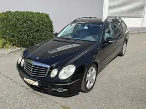 Mercedes Benz E 220 T Classic CDI Bild 8