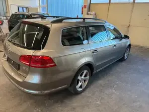 Vw Passat B7 2.0TDI  Bild 3