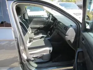 VW T-Roc Bild 13
