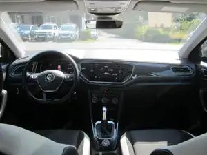 VW T-Roc Bild 15