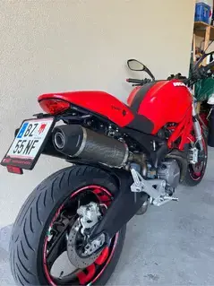 Ducati Monster 696 Bild 7