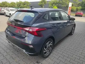 Hyundai i20 GO Go*Navi*Shzg*Lhzg*PDC*Cam*16'*Klima*VCockpit... Bild 4