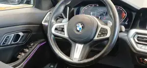 BMW 320 Bild 11