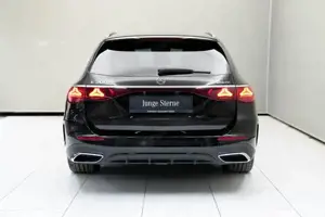 Mercedes-Benz E 300 de 4MATIC mit EQ Hybrid Technologie T-Modell Bild 11