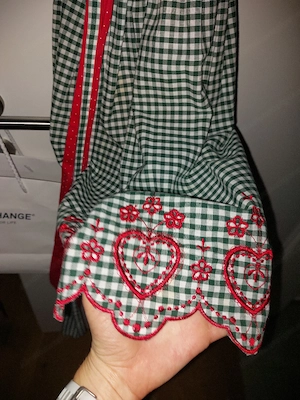 Dirndlkleid Bild 3