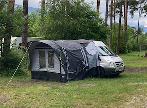 Ausgebauter Camper - Ford Transit 350L in Top Zustand Bild 7