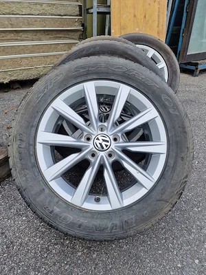 VW Alufelgen (Tiguan) Bild 2