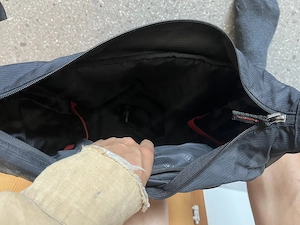 ABUS - Fahrradtasche zu verschenken Bild 2