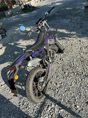 Rieju MRT 50 Bild 3
