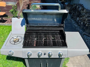 Gasgrill 4 Hauptbrenner und 1 Seitenbrenner TOP Zustand Bild 2