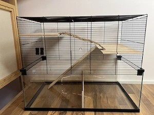 Hamsterkäfig mit Zubehör Bild 2