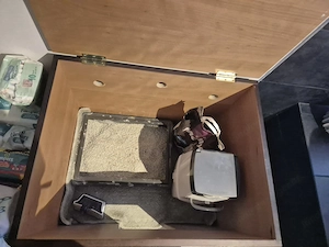 Holzkiste Katzenklo Bild 2