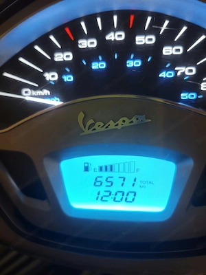 Vespa primavera Bild 3