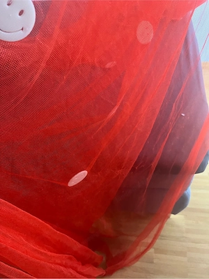 Mosiktonetz orange mit weißen Smileys für Kinderbetten Bild 5