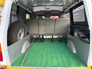 Ford Transit 1.6 Benzin 5 Sitzer Bild 7