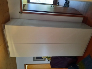 Schrank h237x b100x t60 mit 3 Einlegeböden und Korbschublade. Griffe vorhanden, nicht montiert gehör Bild 4