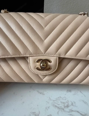 Chanel Classic flap bag chevrons  Bild 2