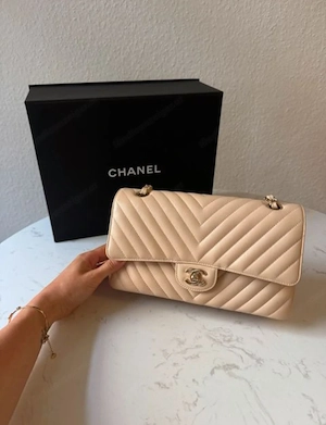 Chanel Classic flap bag chevrons  Bild 3