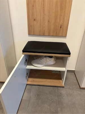 Garderobe inkl. Spiegel Bild 5
