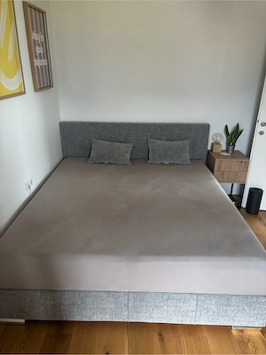Boxspringbett mit Stauraum