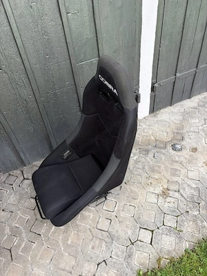Cobra Clubman Schalensitze Bild 2
