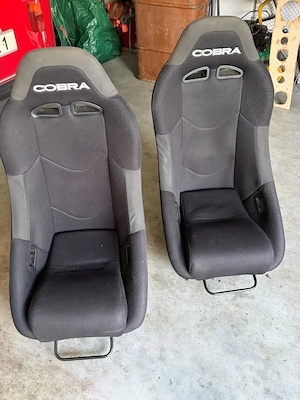 Cobra Clubman Schalensitze Bild 3