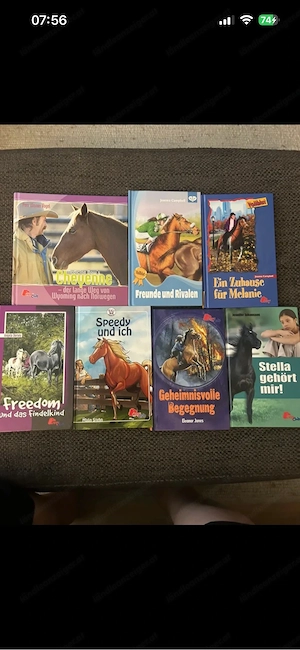 Für Pferdefans: verschiedene Bücher etc. ab 1,50 Euro