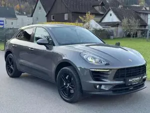 Porsche Cayenne Bild 2