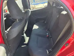 Toyota Yaris Bild 4