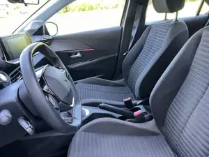 Peugeot 208 Bild 3