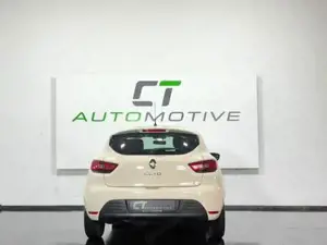 Renault Clio Bild 2