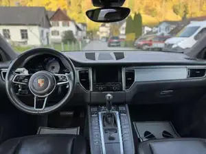 Porsche Cayenne Bild 15