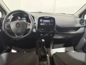 Renault Clio Bild 9