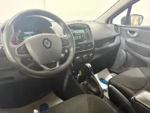 Renault Clio Bild 8