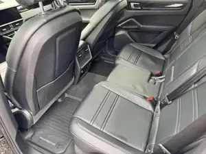 Porsche Cayenne Bild 14