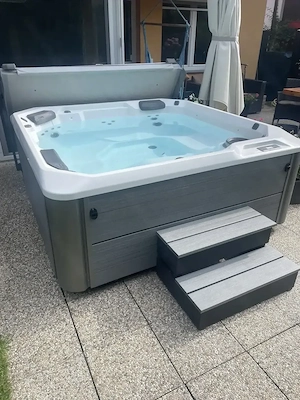 Hotspring Whirlpool   Propel   zu verkaufen. 