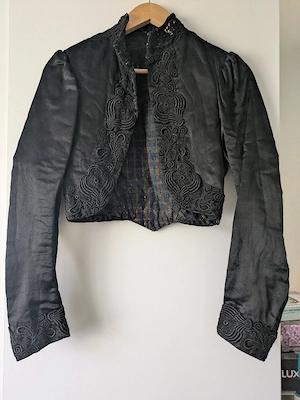 Montafoner Tracht Teile Bild 2