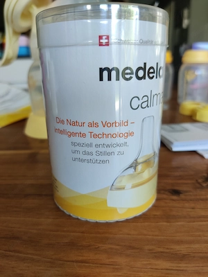 Medela Fläschchen, Calma, Milchpumpe Harmony und umfangreiches Zubehör  Bild 7