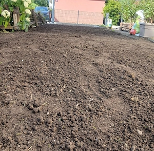 gartenarbeit  Bild 3