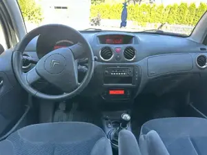 Citröen C3 Erstbesitz nur 74.000km Bild 2