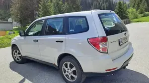 Subaru Forester 2.0 TD Bild 2