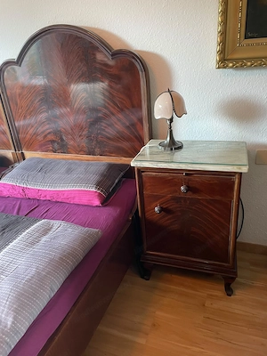 Antikes Pyramidenmahageny Schlafzimmer aus ca. 1920 Bild 7