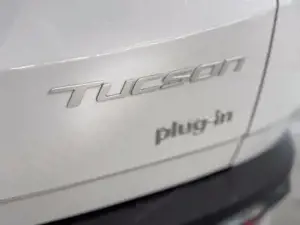 Hyundai TUCSON Premium PHEV PANO SHZ v+h 18 ALU 1.6 T-GDi PHEV... Bild 6