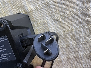 Bosch E-Bike Ladegerät 4A Bild 3